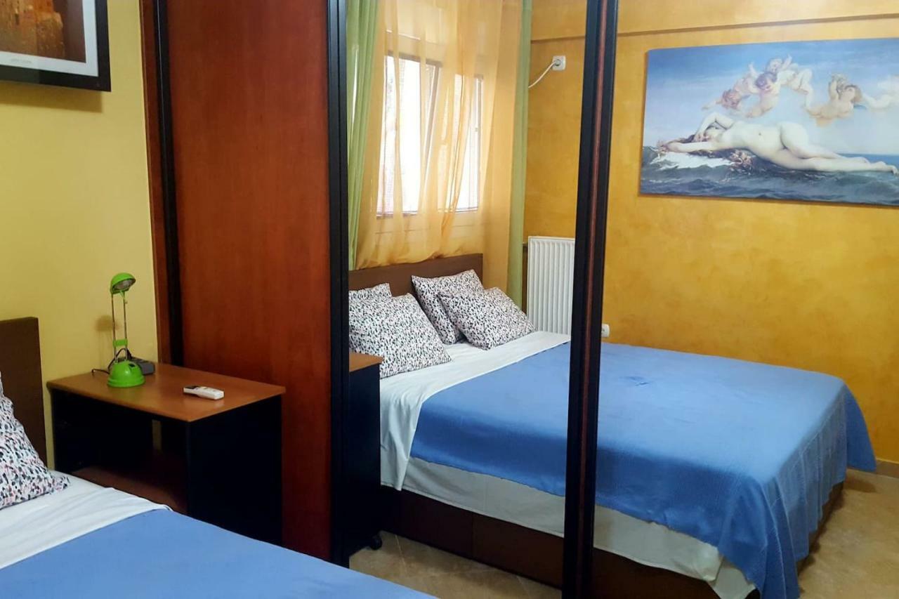 Quiet Apartment In Plaka 雅典 外观 照片